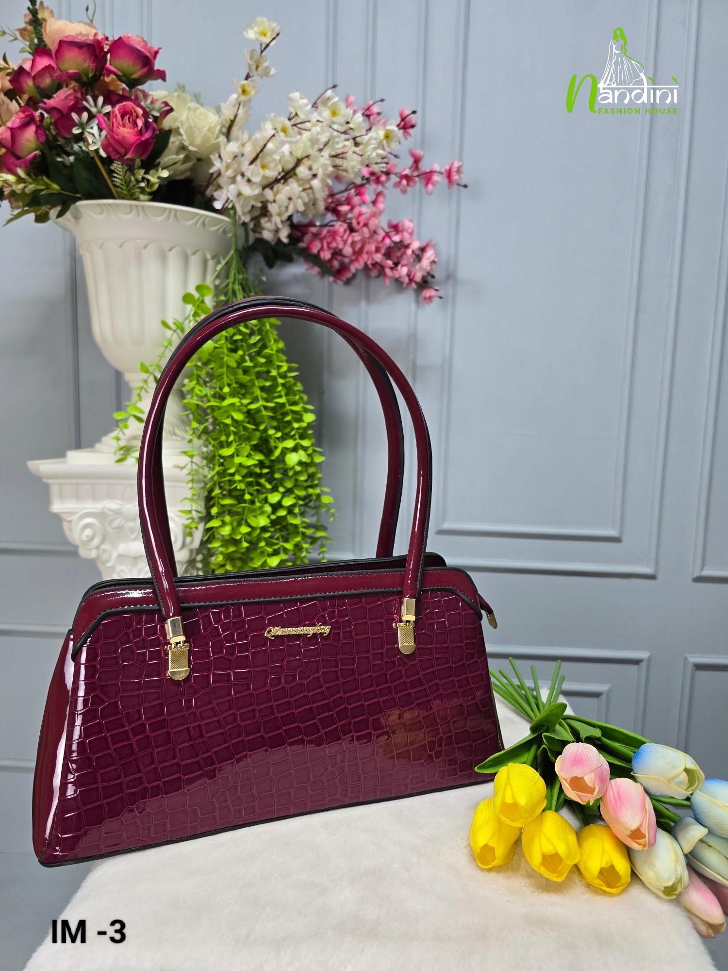 Glossy Croc-Embossed Tote Bag